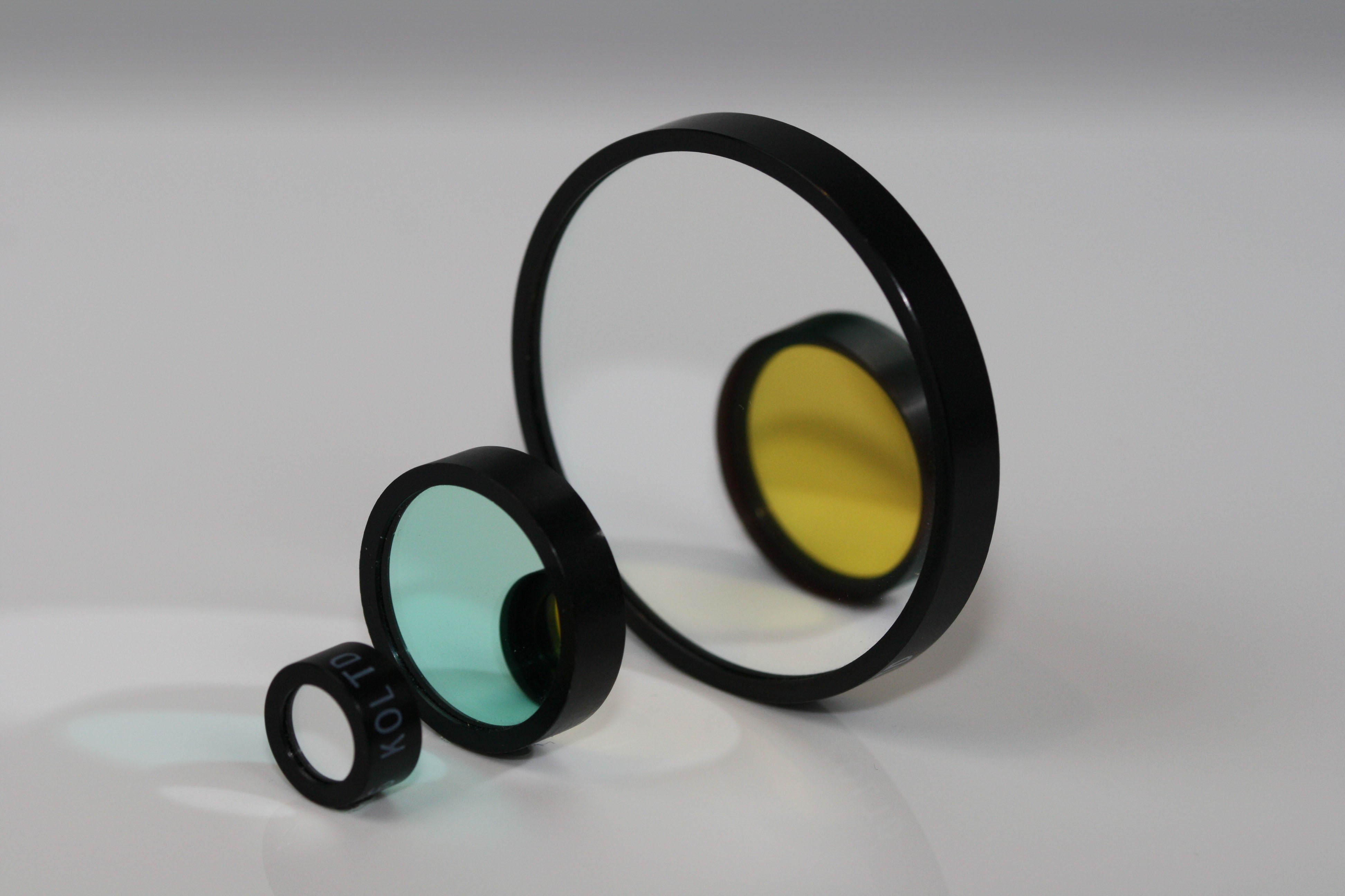 850FIN3502-XS-850nm Bandpass filter, 35mmdiax2mmthk, T>85% , Blocking 400nm to 1050nm>OD3