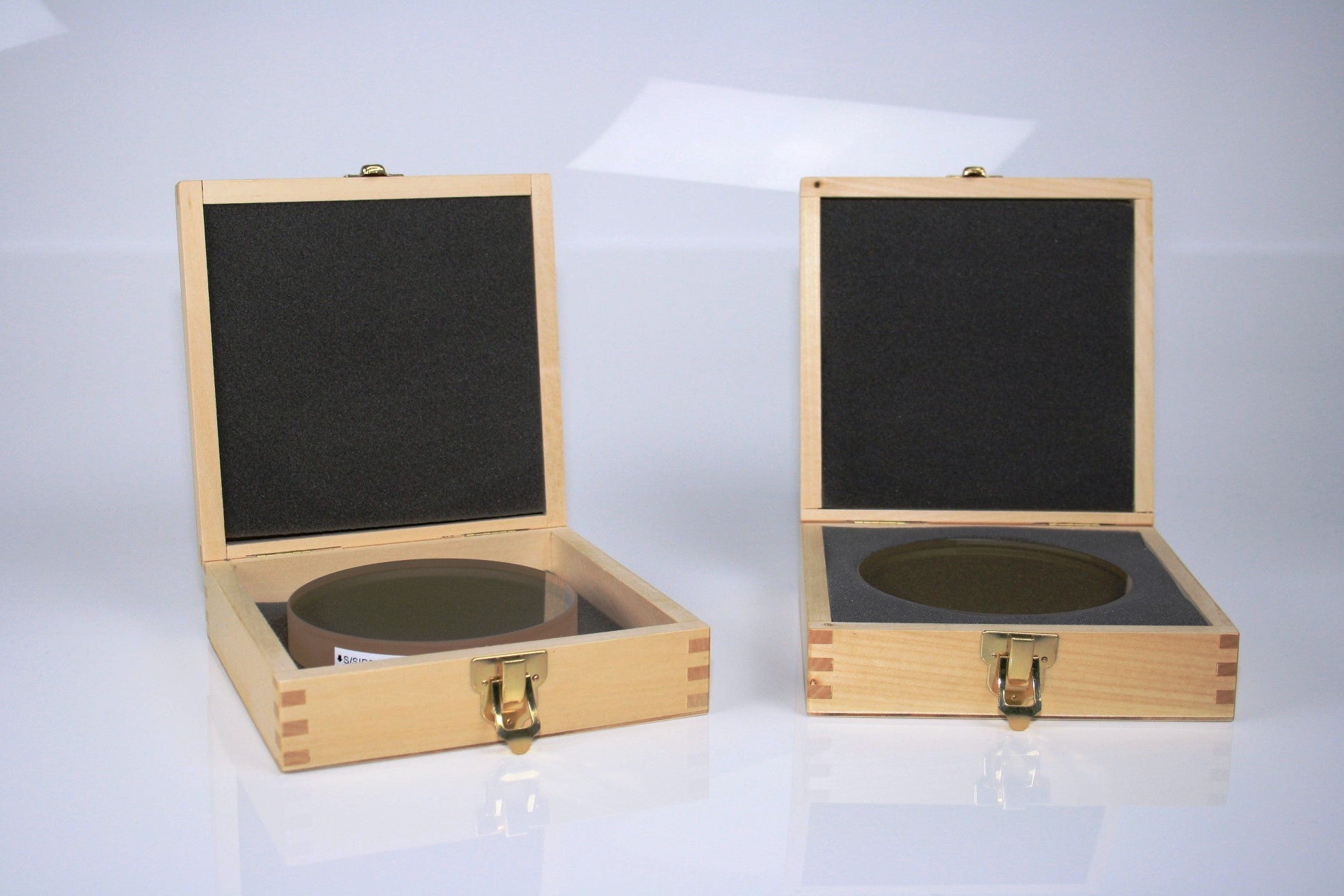 TYF1111-BL-Optical Flat, UV fused silica,  111mmdiax19mmthk, Lambda/10 both faces