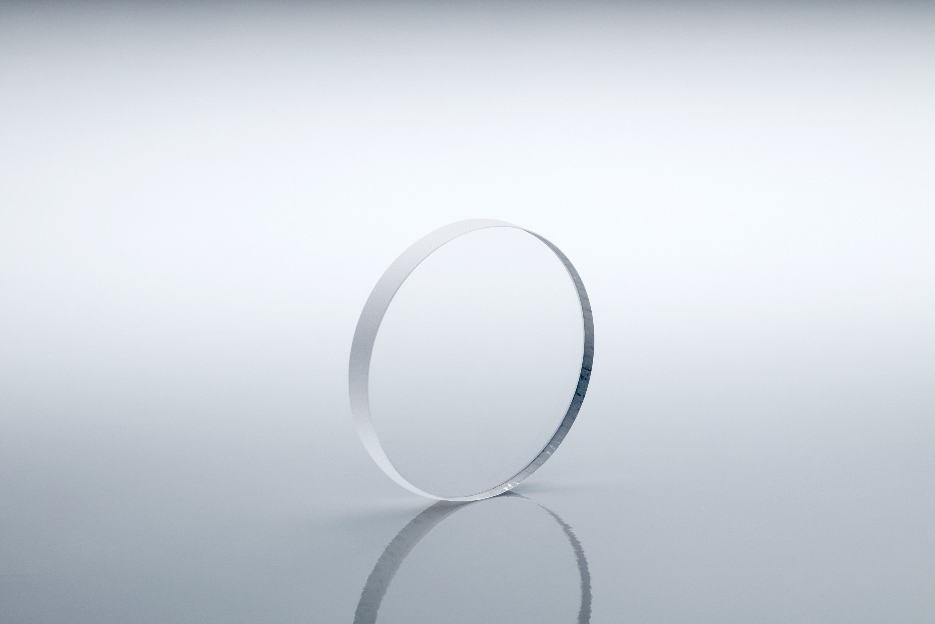 WQZ1508-XS-Z-Cut quartz window, 15.87mmdiax0.8mmthk, Right handed