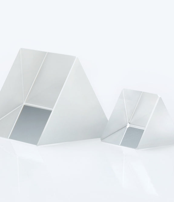 PES2710-XS-Equilateral prism, SF11, 10x10x10mm, AR coated 830nm